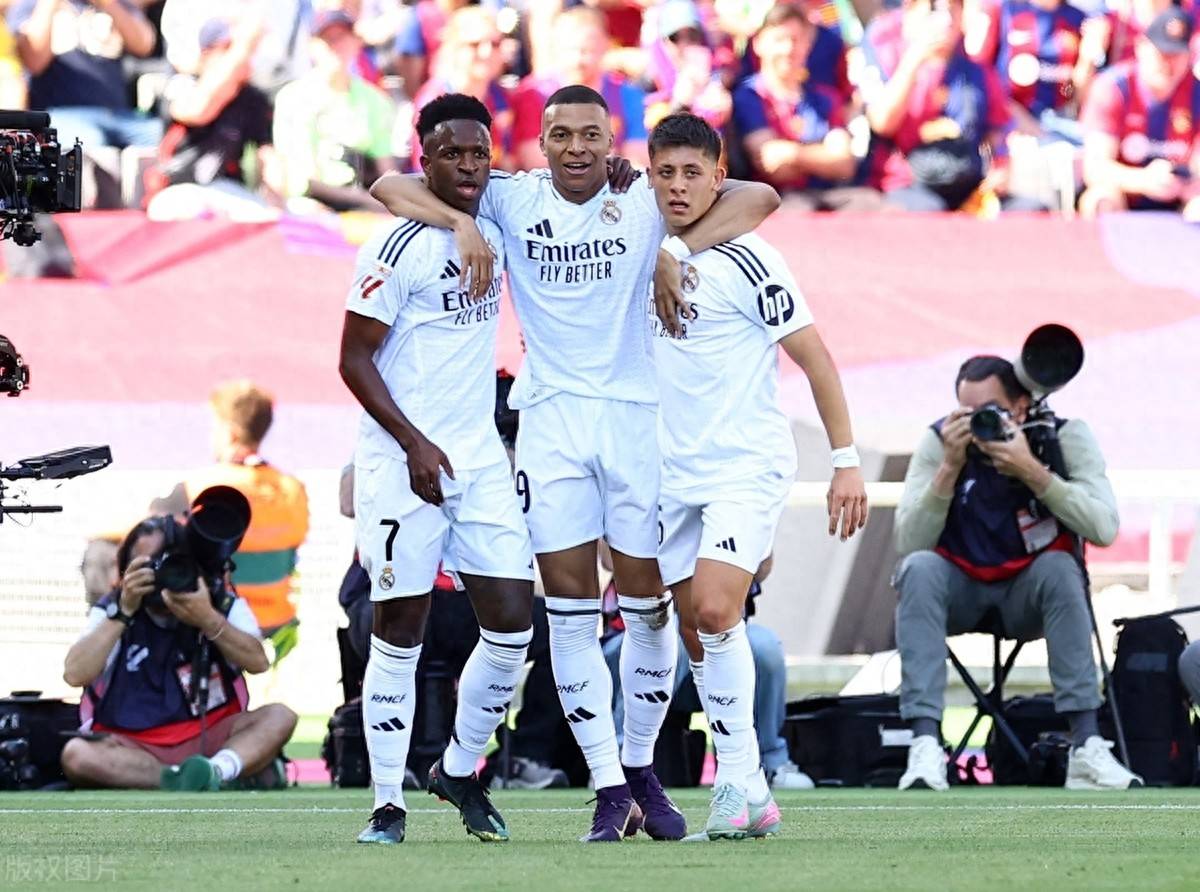 却在与门将 却在与门将