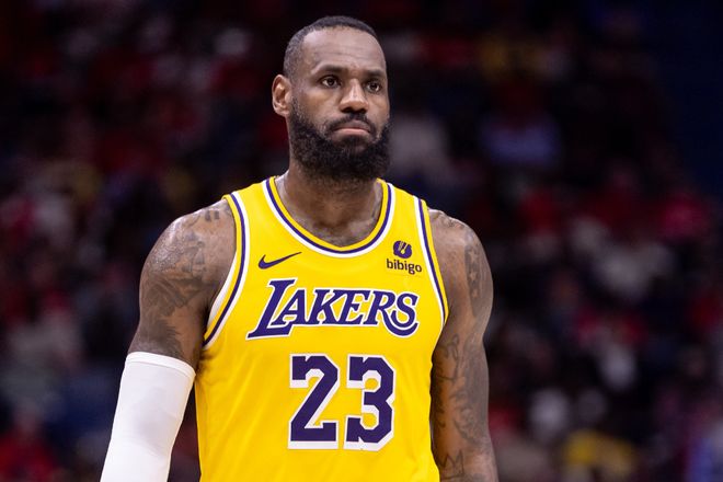 以C罗为例 以C罗为例