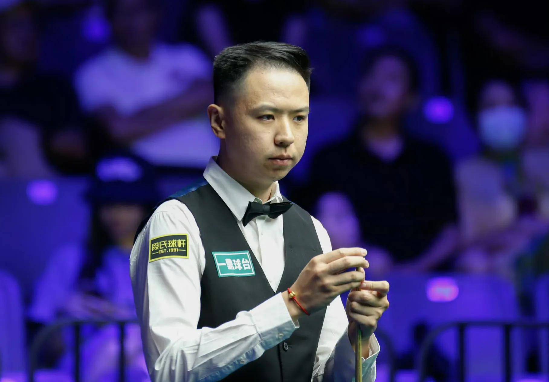 团队中包括 团队中包括