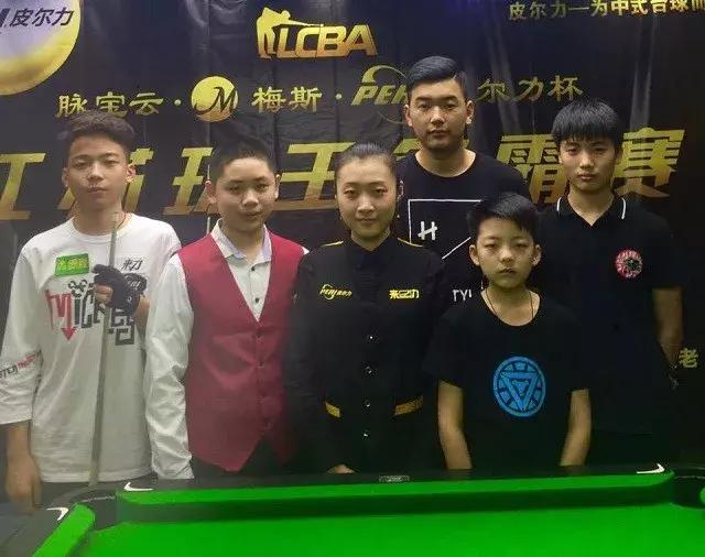 它的魅力往 它的魅力往