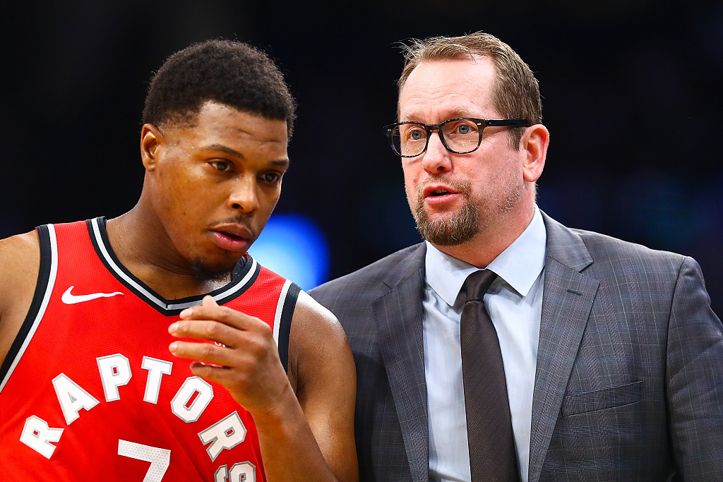 表现的各个 表现的各个