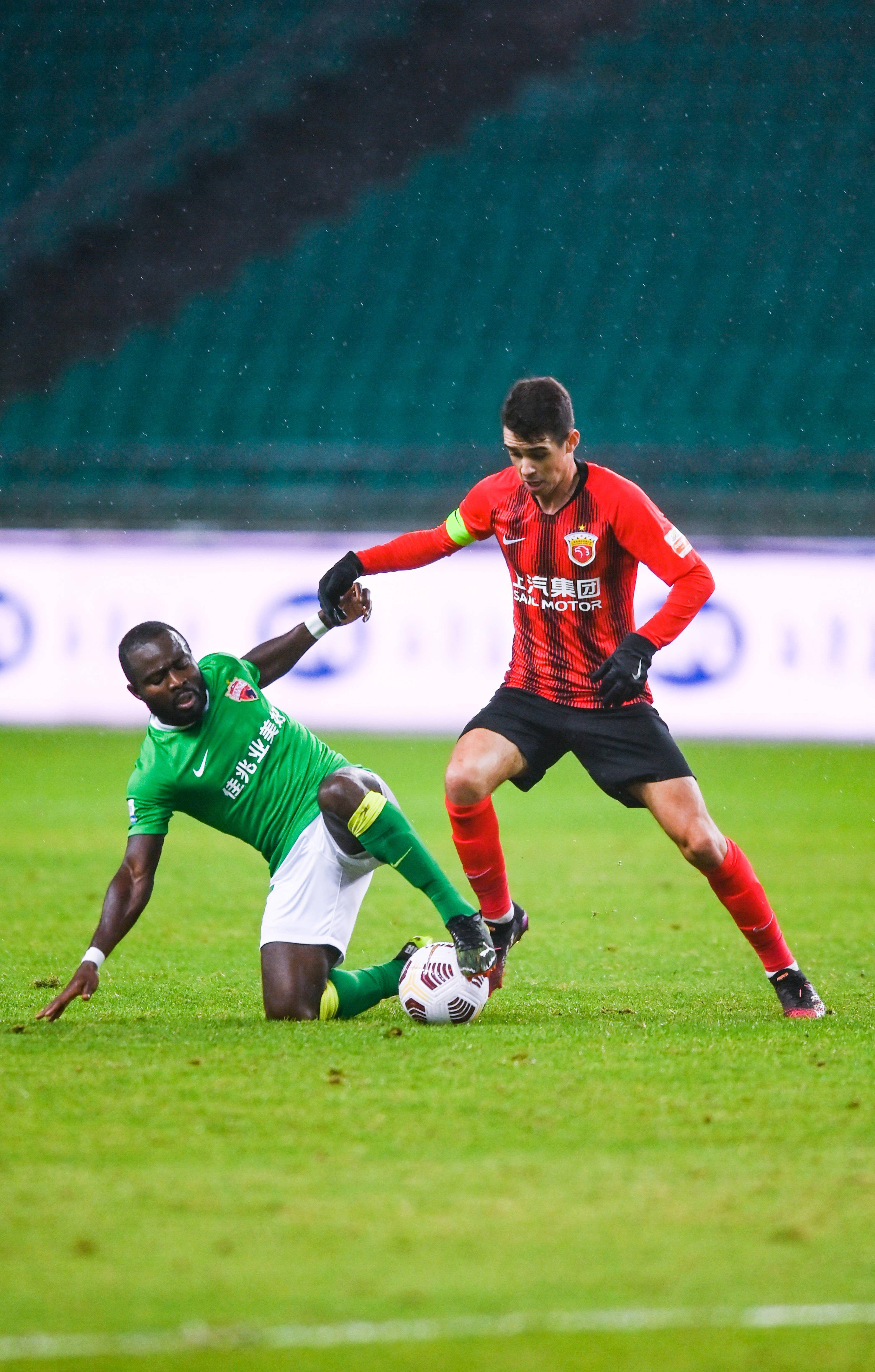 年轻球员顶 年轻球员顶