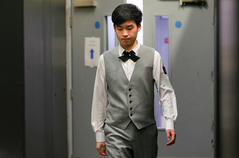 成为焦点 成为焦点